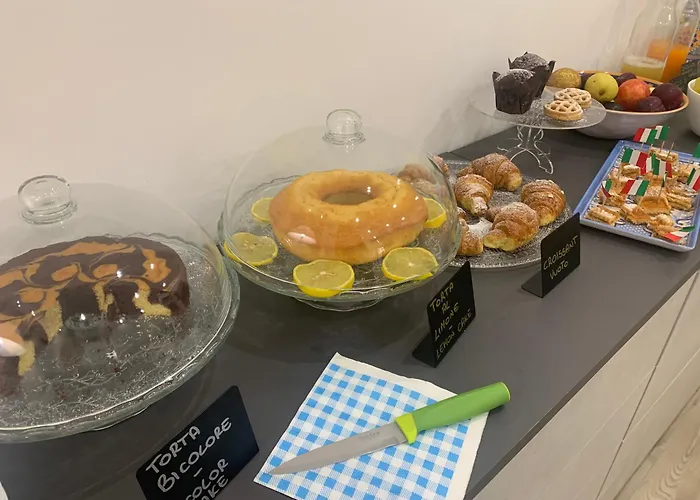 Aqua B&B - Rooms And ApartmentsBed and Breakfast